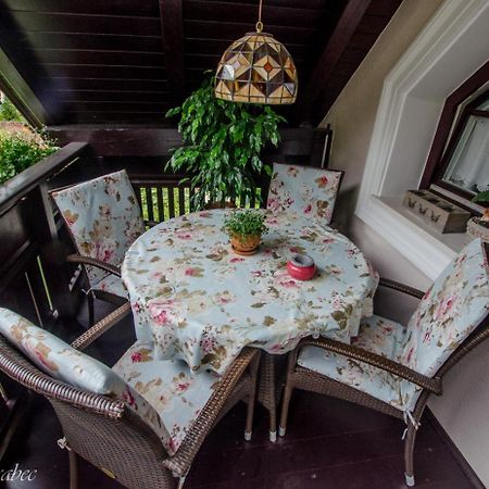 Apartmaji Urska Laško Eksteriør billede